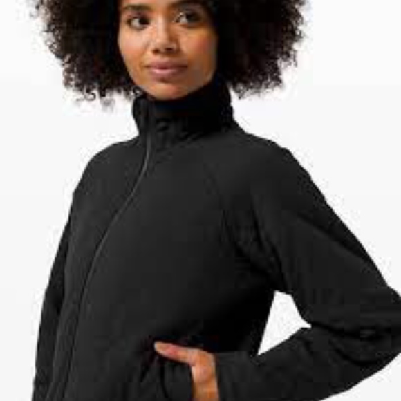 NWT Lululemon Quilted Calm Jacket Black Size 10 - Picture 2 of 3